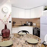 Apartament Le Briand 4etoiles Thermal Cosy Avec Terrasse Wifi Nancy