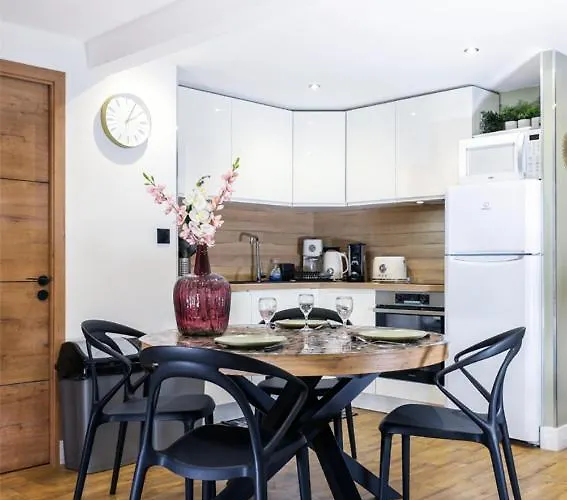 Le Briand 4etoiles Thermal Cosy Avec Terrasse Wifi Nancy