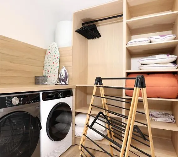 Apartment Le Briand 4etoiles Thermal Cosy Avec Terrasse Wifi